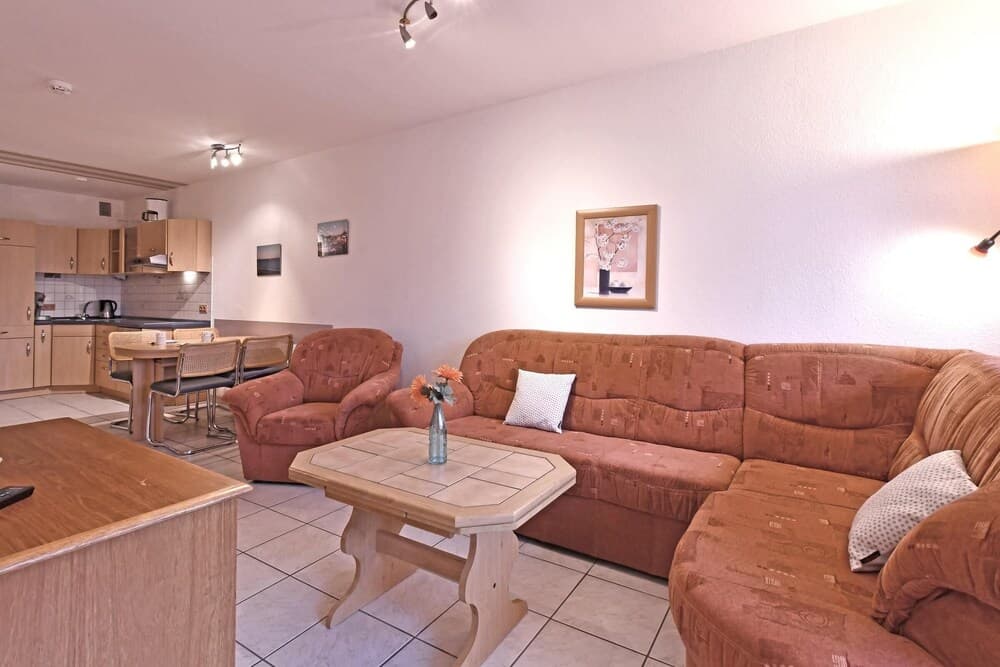 Res/314 - Residenz - Teilseeblick