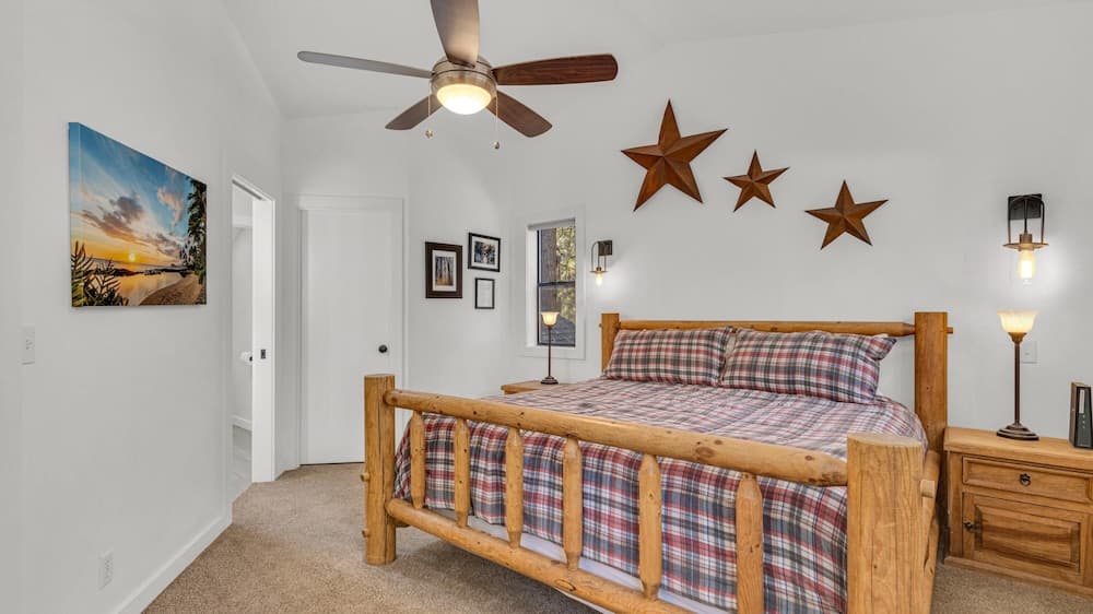 Diamond Peak Lane 20