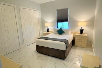 3915 Gulfstream Pkwy