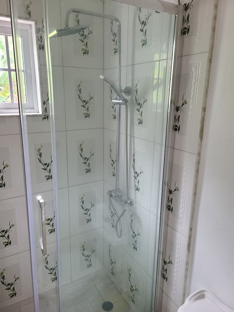 Jay's Guest House II