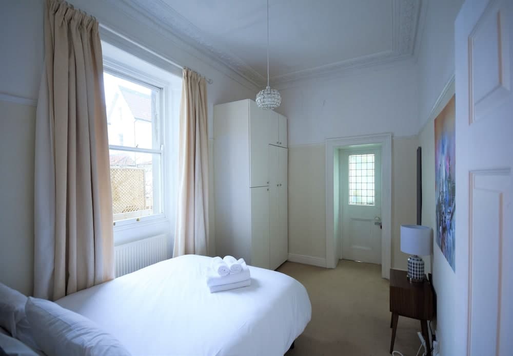 Peaceful & Pretty 2 Bedroom Flat Near Beautiful Clifton