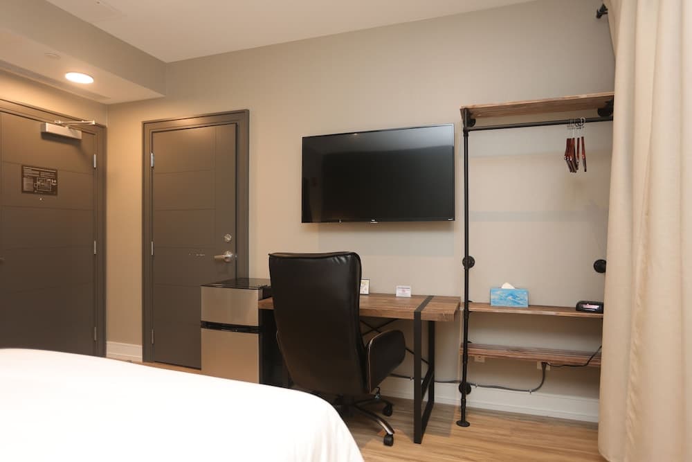 Dream Suites at YYZ