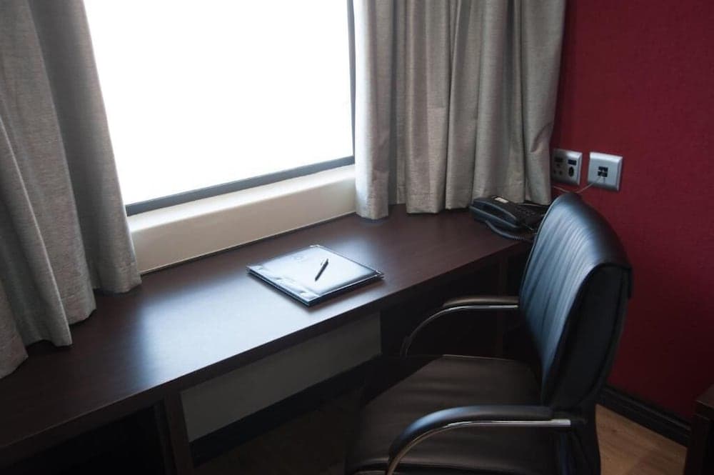 Hotel Savoy and Conference Centre