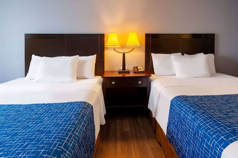 Travelodge By Wyndham Charles Town/Harpers Ferry