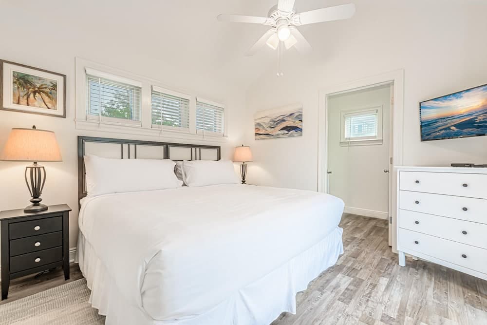 Kokomo Kove G S 57 Sunfish St 4BR 3BA 12