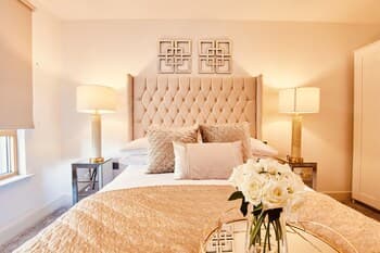 Deluxe City Centre Apt Balcony & View & Free Parking