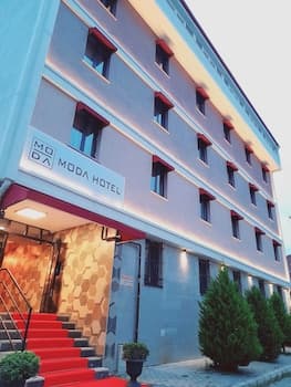 Moda Hotel