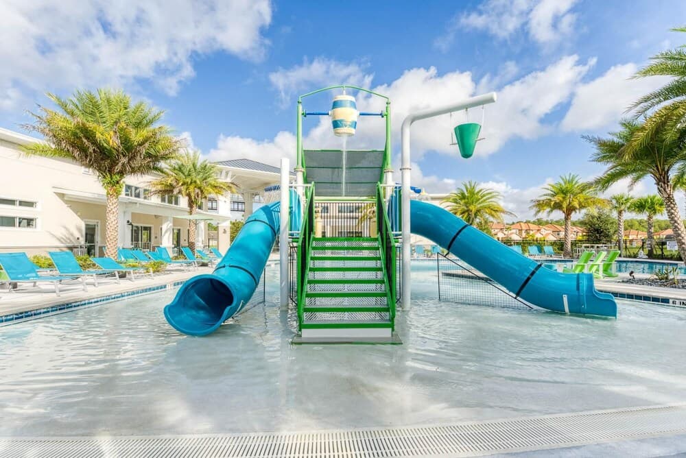 Wonderful Single-family 4 Bd w Pool Close to Disney Veranda Palms