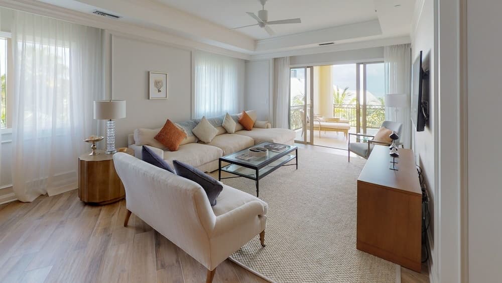 Ocean View Residence 403 Located at The Ritz-carlton by Redawning