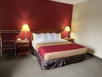 Express Inn & Suites