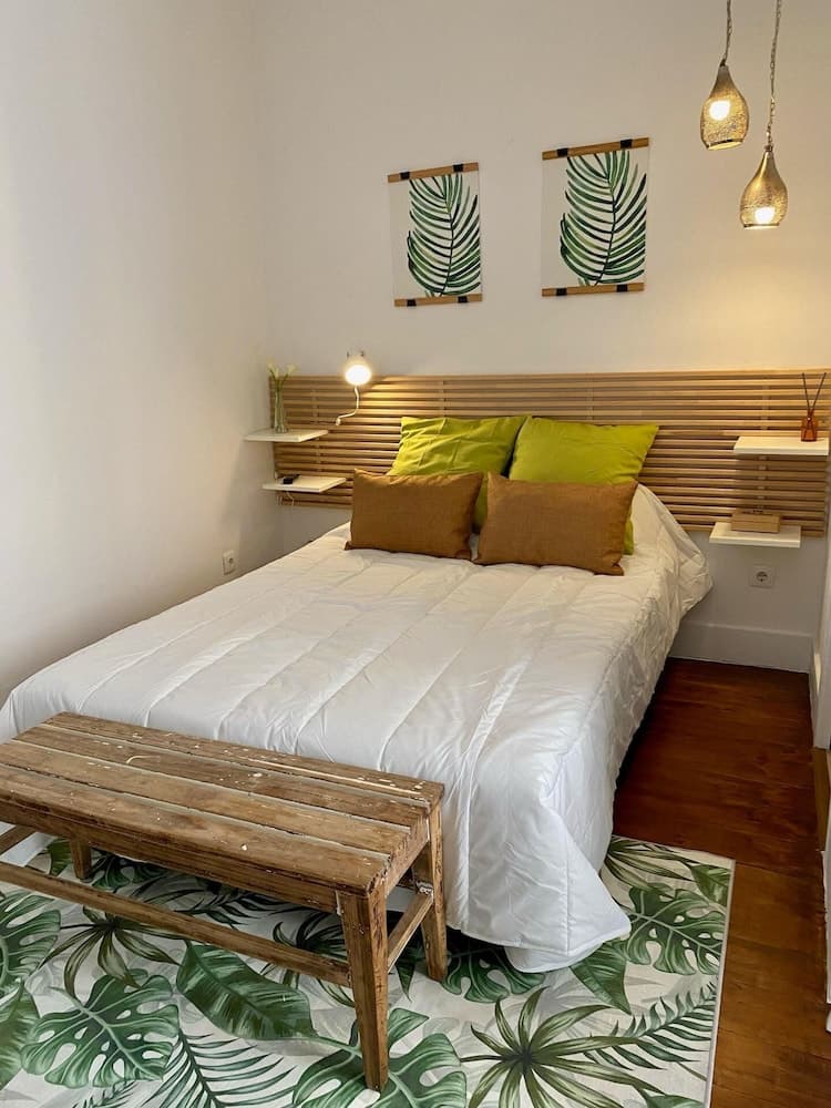 Modern Studio in the Historic Center of Bica