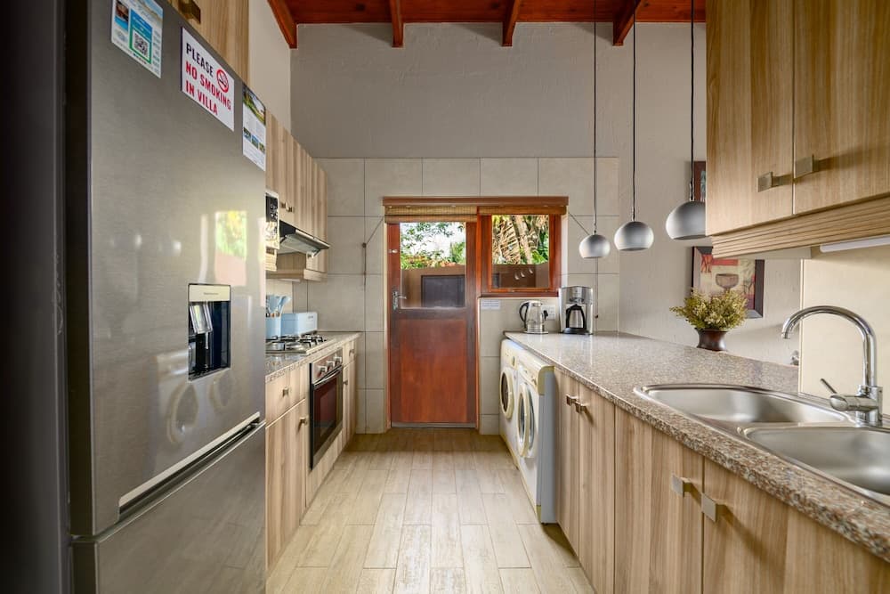 San Lameer Villa Rentals 3314