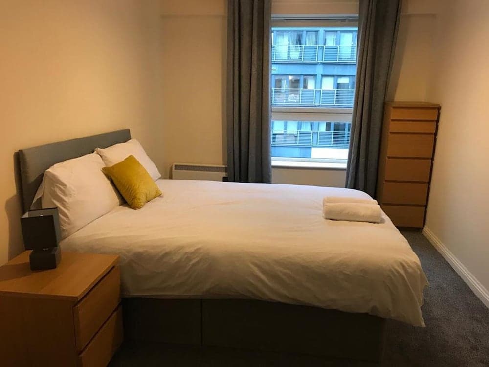 Apex Wallace Street Apt With Free Parking