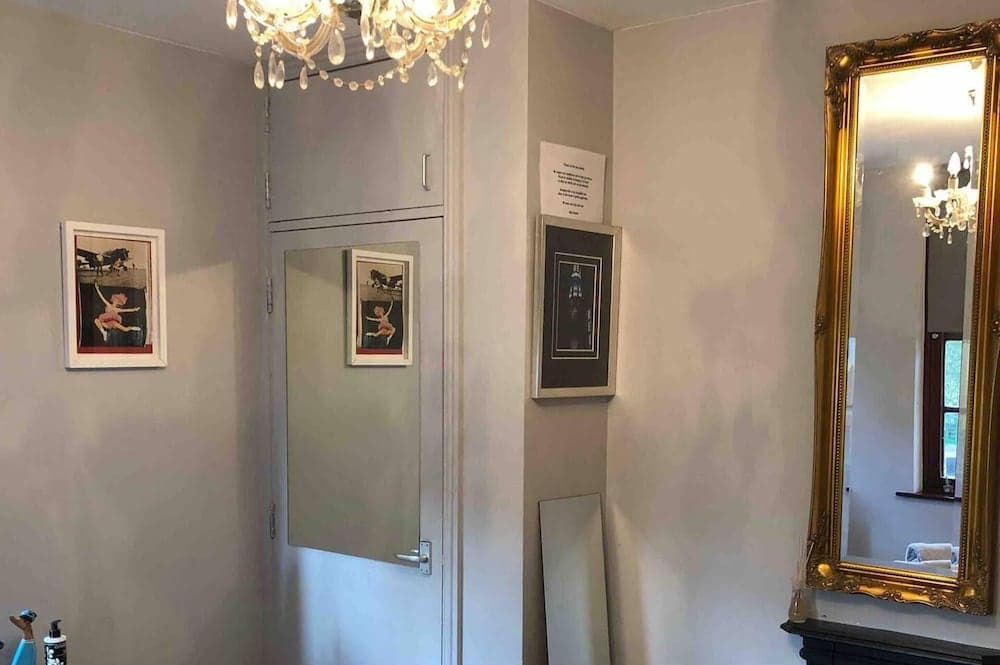 Remarkable Apartment Near London Tower Bridge