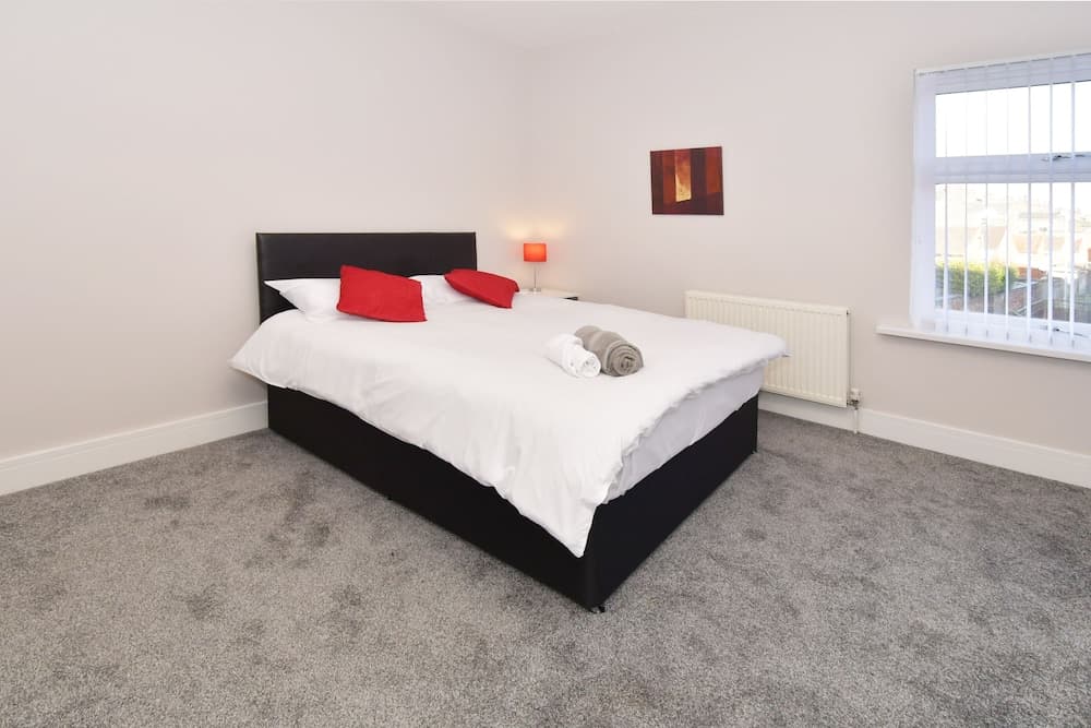 Townhouse @ Neville Street Stoke