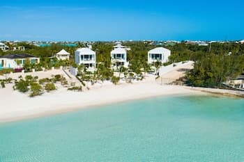 SulMare at Taylor Bay Luxury Villas