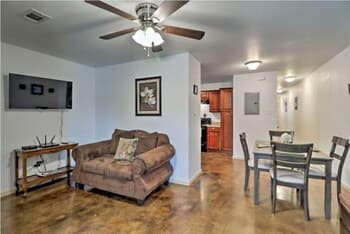 Cutie In Conway 3 Bedroom Duplex by Redawning