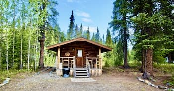 Carlo Creek Cabins - Campsite