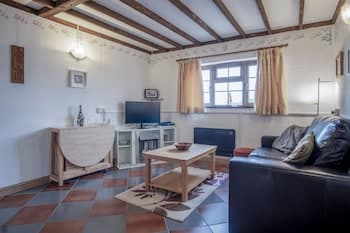 Honeysuckle Cottage - 1 Bedroom - Amroth