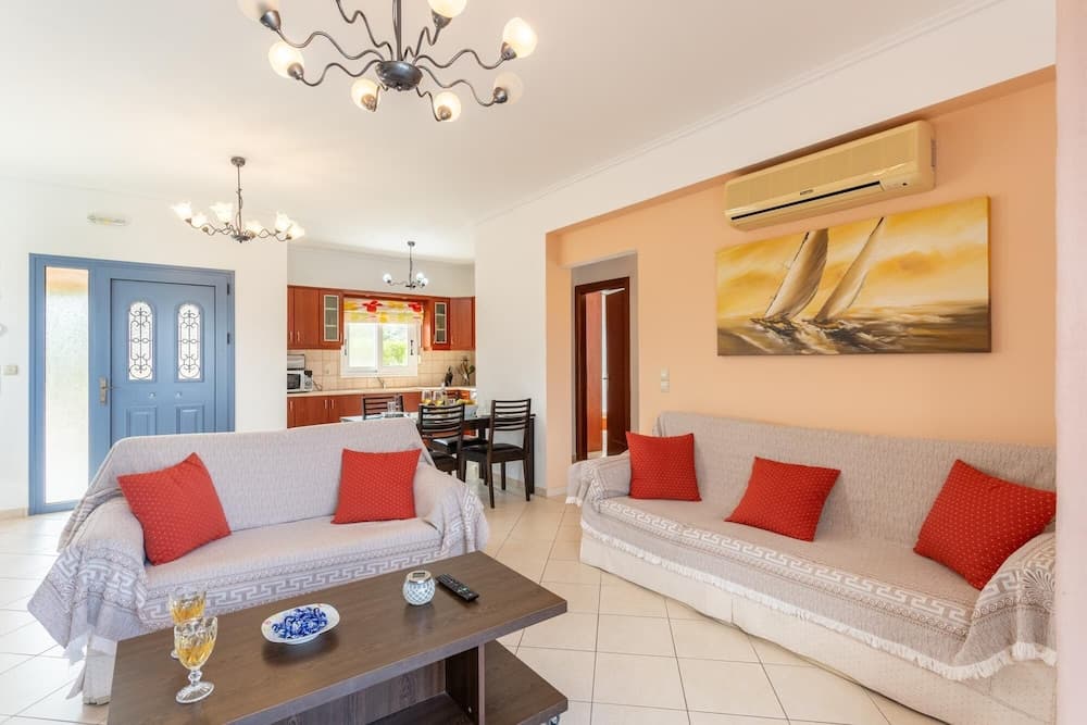 Villa Europe Ena in Lakithra