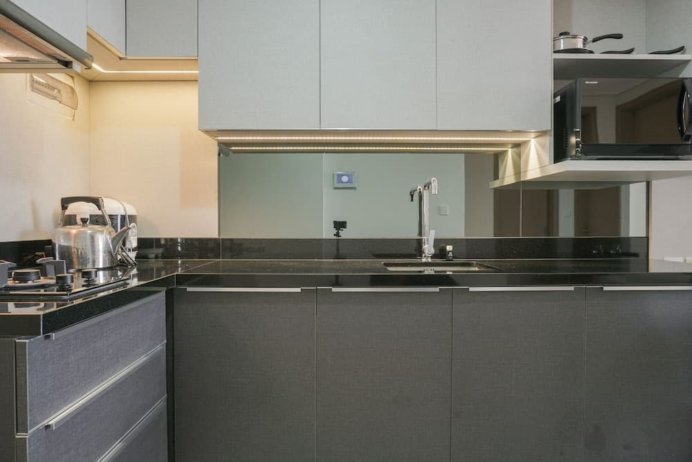 Great Location 2BR at Gold Coast Apartment near PIK Area