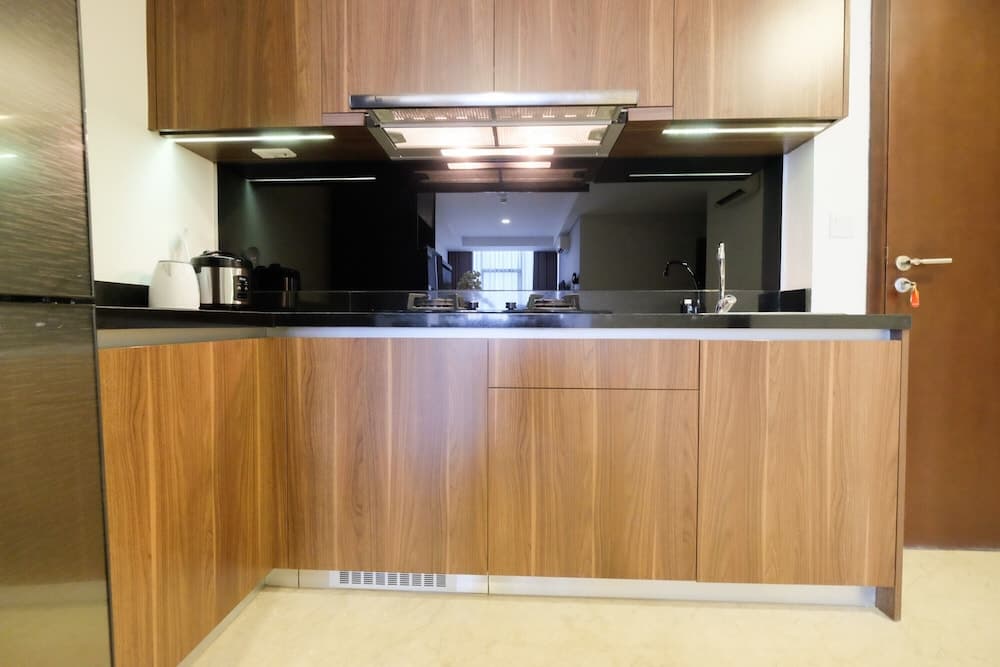 Best Choice Modern 2BR L'Avenue Apartment