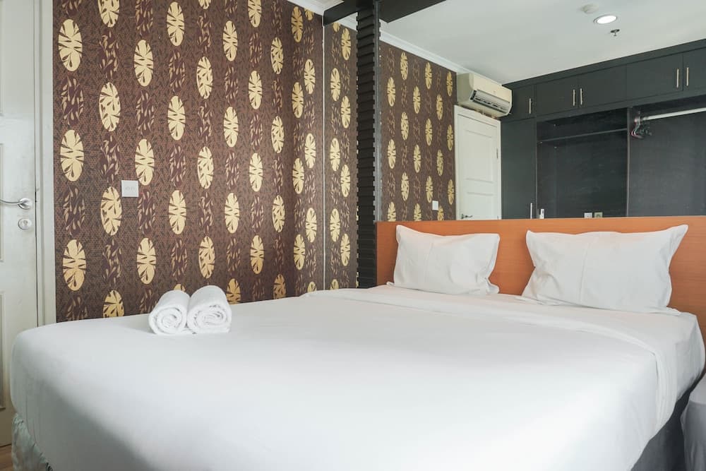 Comfort 2BR at City Home MOI Apartment