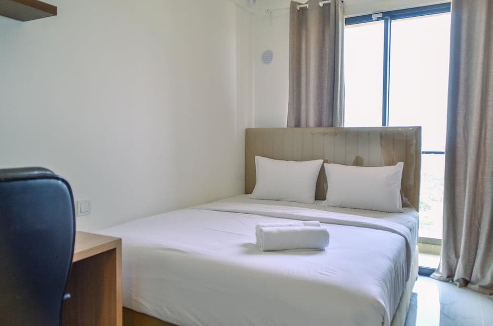 Fully Furnished with Modern Design Studio Sky House BSD Apartment