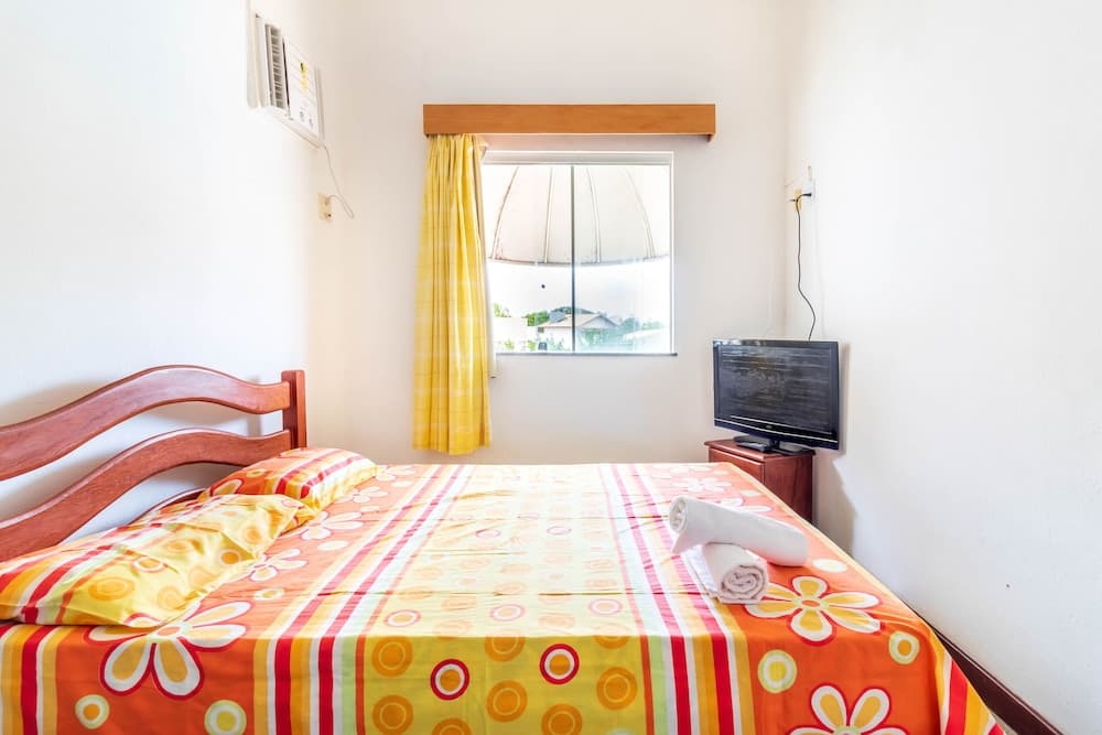 GB40 Excelente Casa 4 Suítes Guarajuba