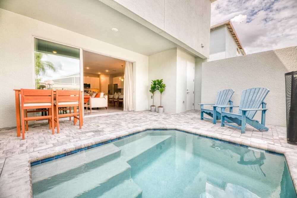 5 Bedroom Villa With Private Pool Close to Disney