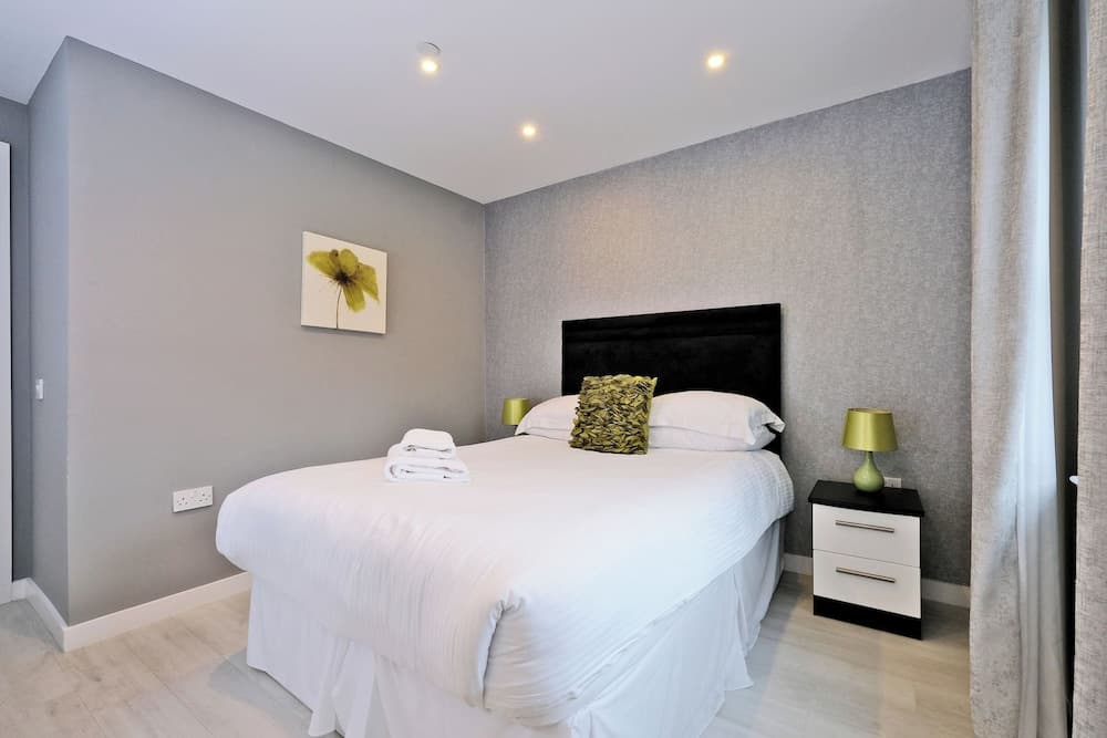 Stylish Home Near Aberdeen Station