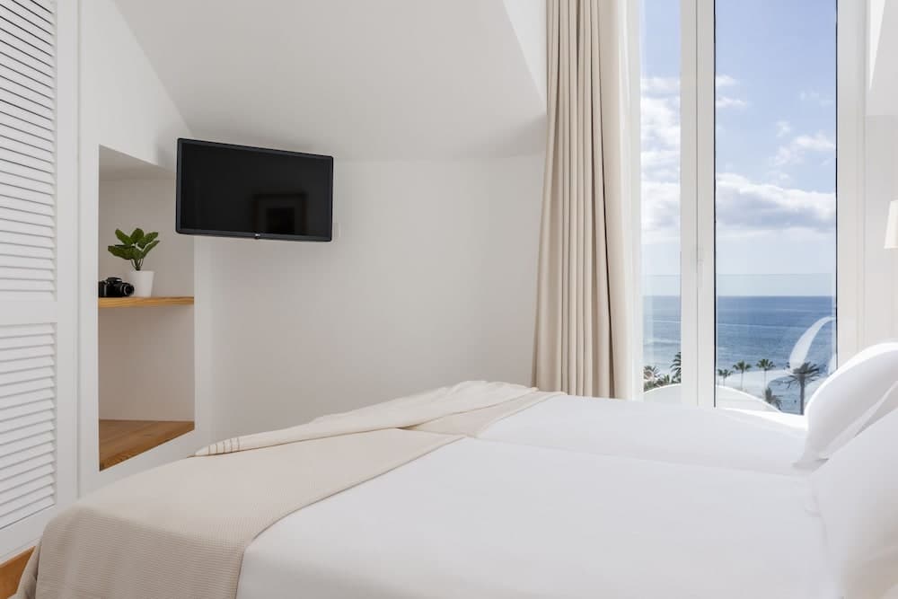 Parque Santiago by Upper Luxury Housing