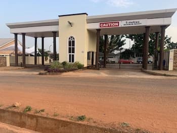 Remarkable 2-bed House in Danfa, Oyarifa