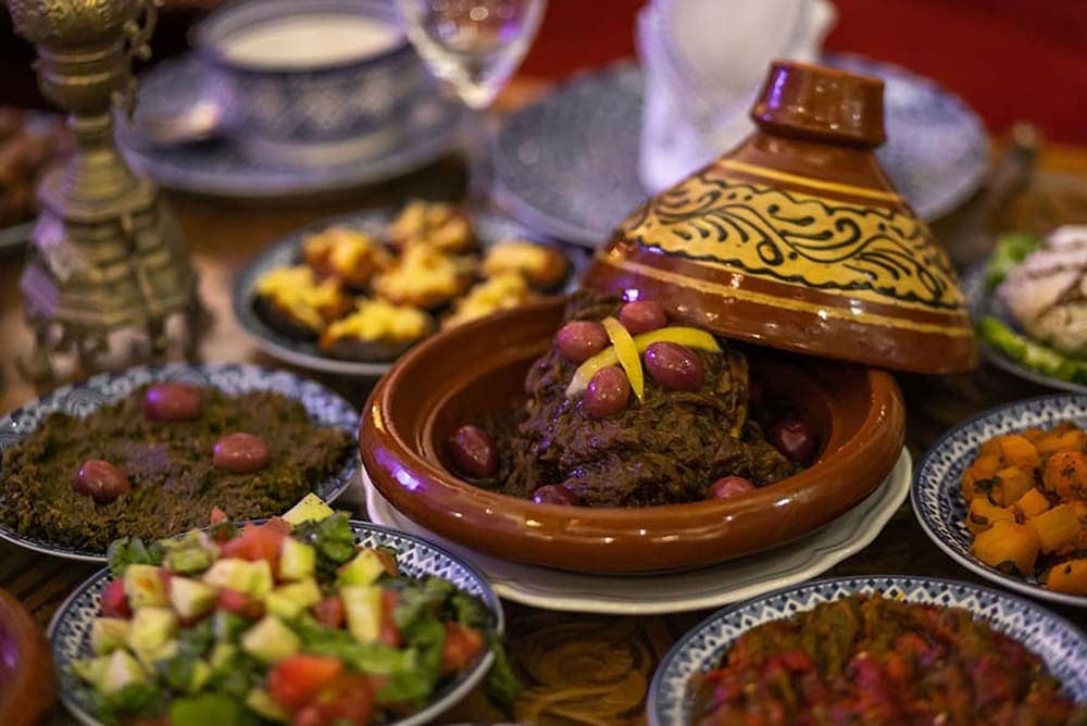 Room in B&B - Riad Authentic Palace & Spa - Al Bartal