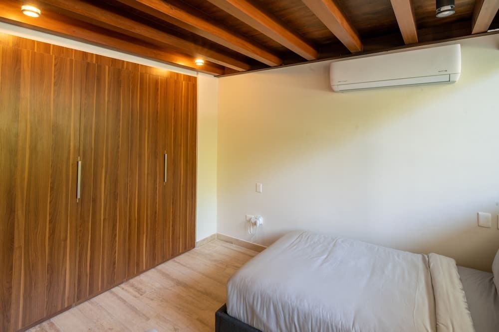 Condo Anahuac - Luxury At AWA Residences