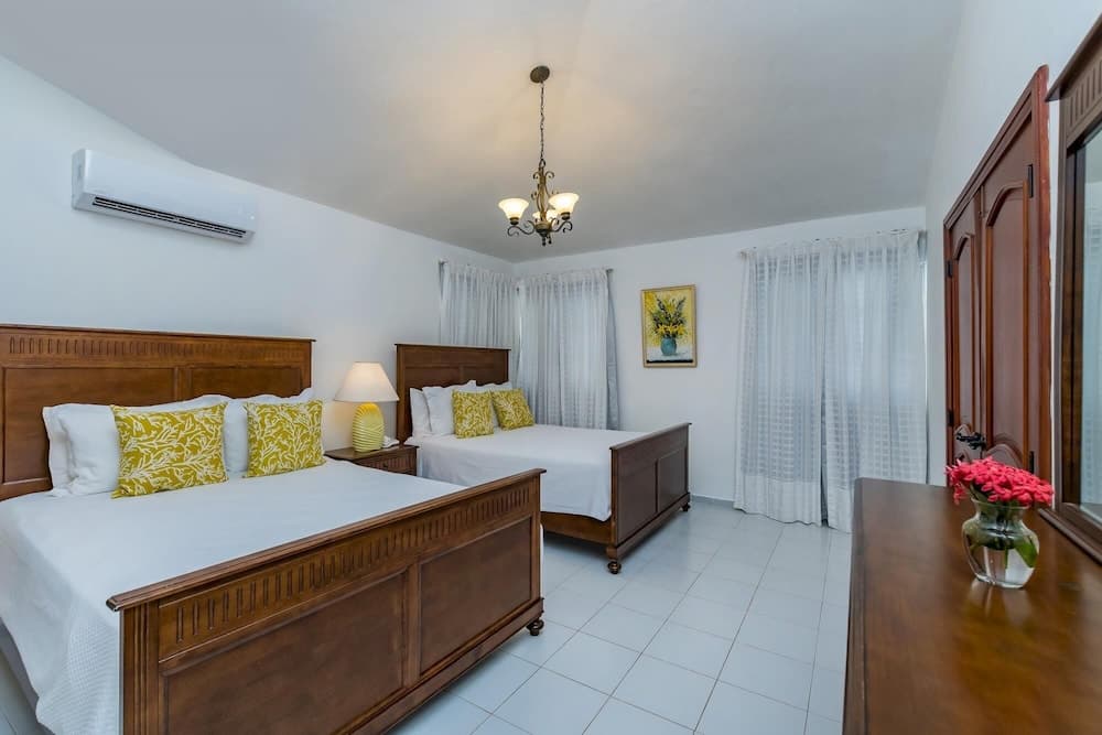 Casa de Campo Villa for Rent in Caribbean Style - With Pool Jacuzzi and Volleyball net