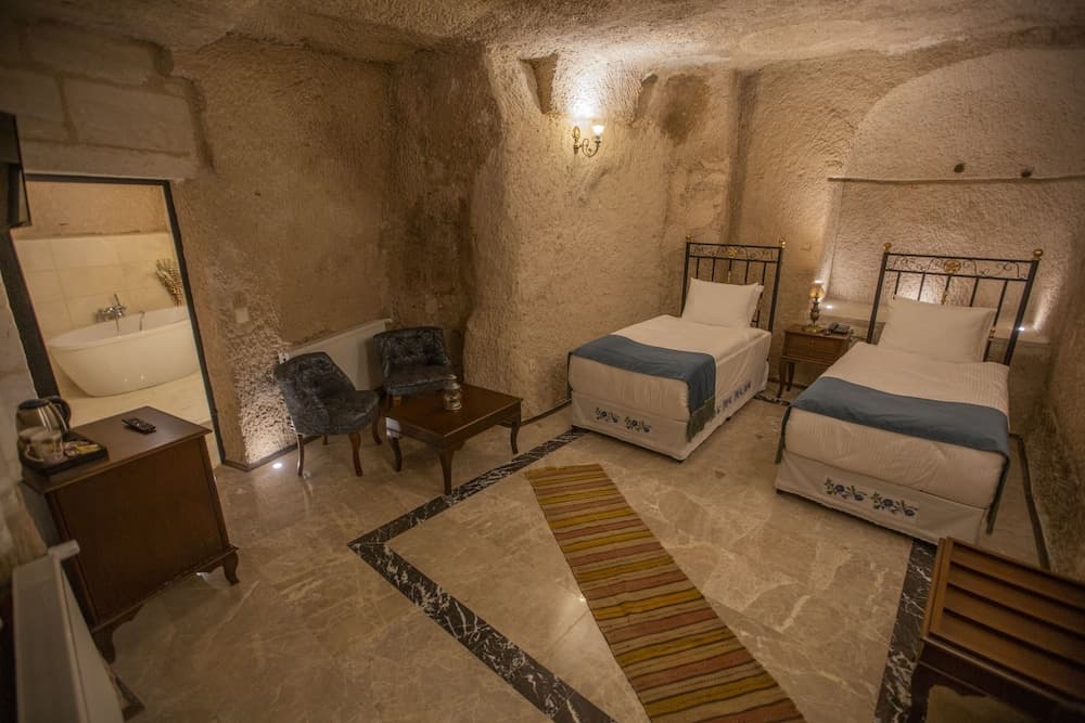 Lavender Cave Hotel