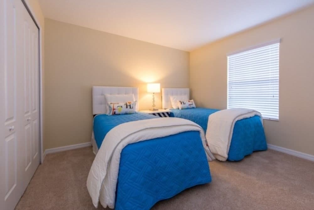 Storey Lake Resort Vacation Home 4 Bedroom Townhouse by Redawning