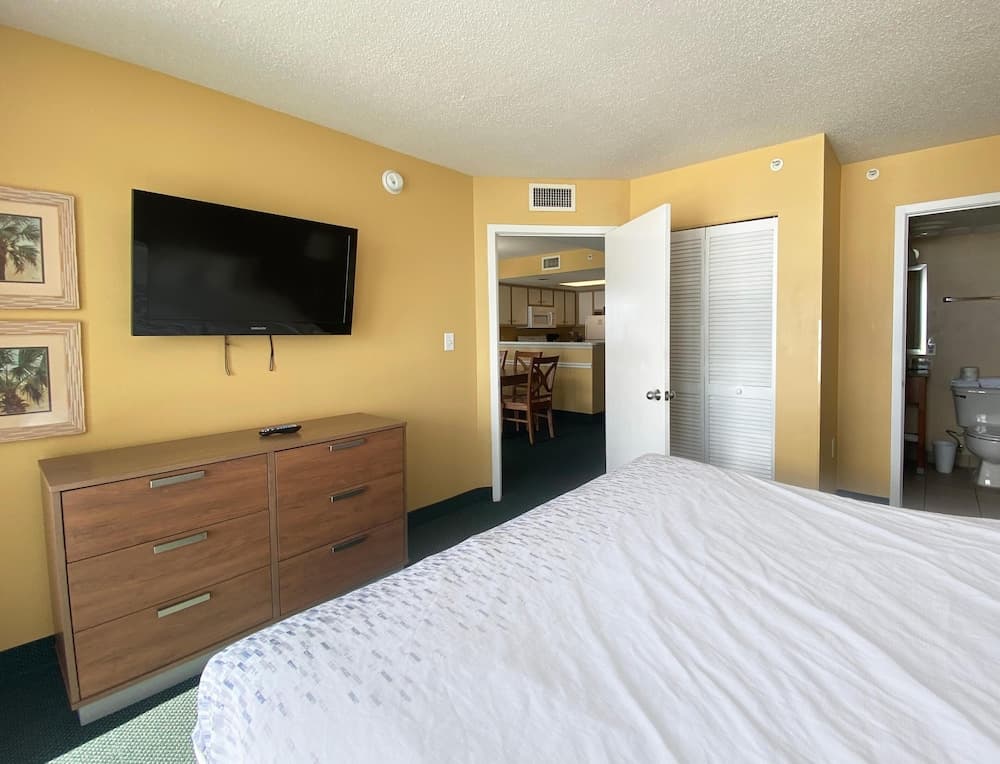 Camelot by the Sea by Palmetto Vacations