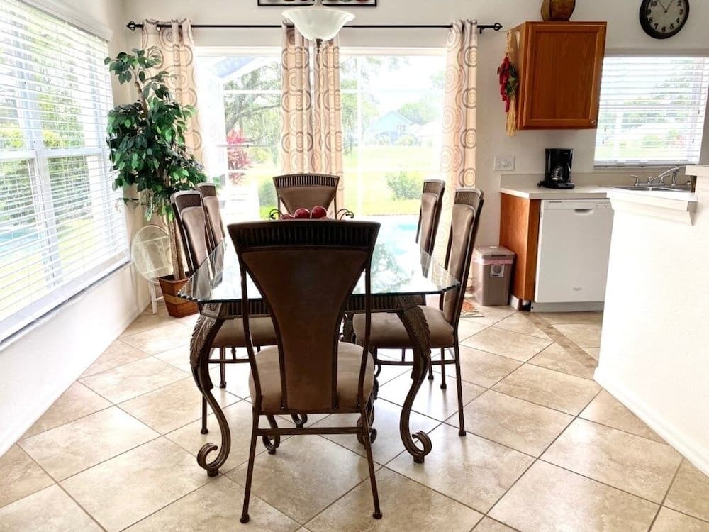 Glenna's Southern Dunes Vacation Home 3 Bedroom Home by Redawning