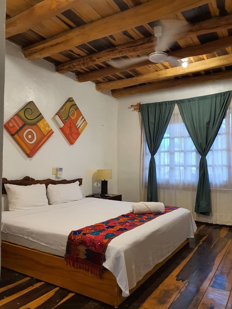 Don Panchon y Maruxa