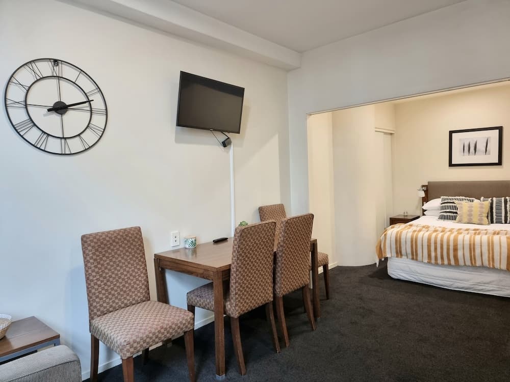 One Bedroom with Disabled Bathroom