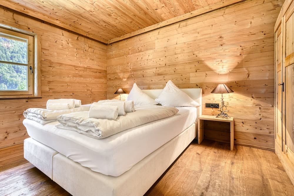 Uralp Royal by A-Appartments