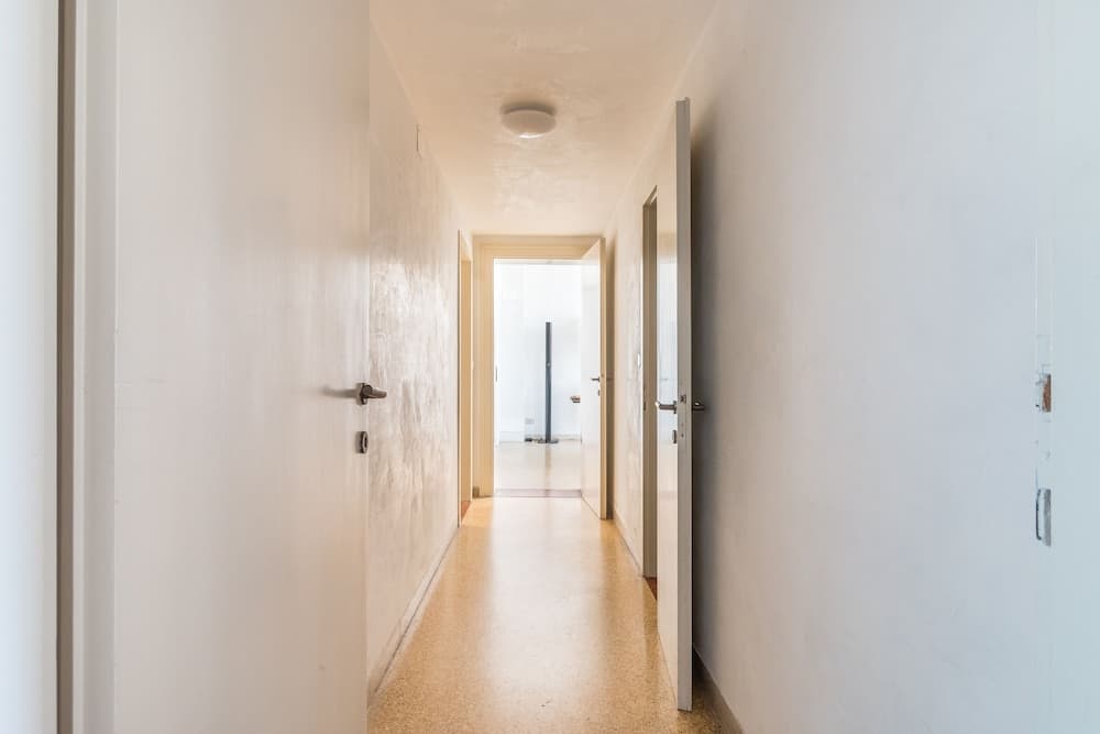 Red House close to Accademia Bridge