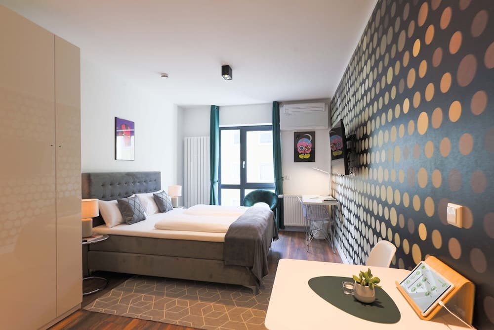 Eco Smart Apartments Premium City