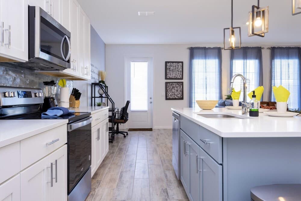 Marvelous 3 Bd Close to Disney Enclaves at Festival 796