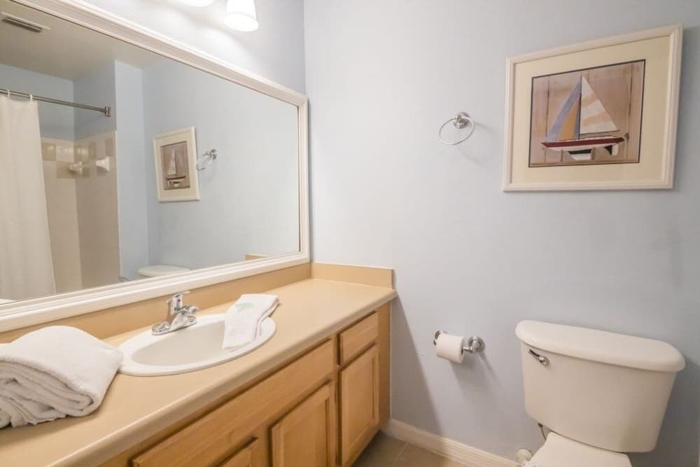 Anthony's Runaway Beach Condo 2 Bedroom Condo by Redawning