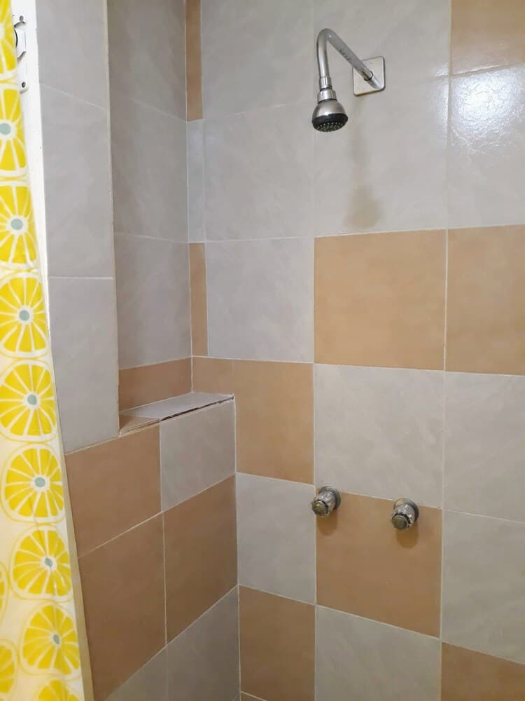 Room With Private Bathroom, Air Conditioning, Wi-fi Downtown Cancun