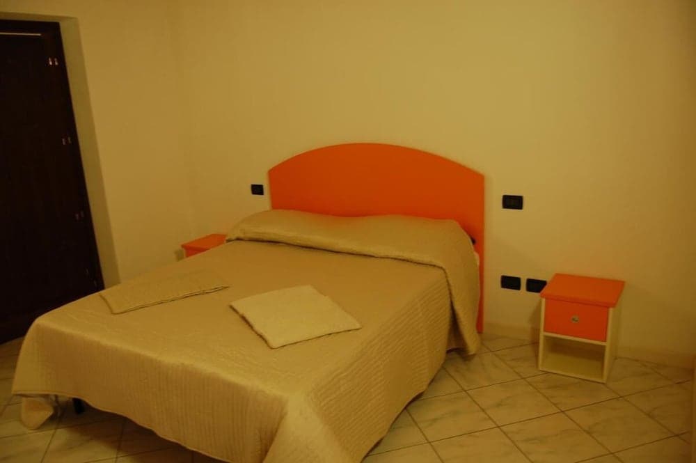 Big Room in Agriturismo Rocca Dei Marchesi