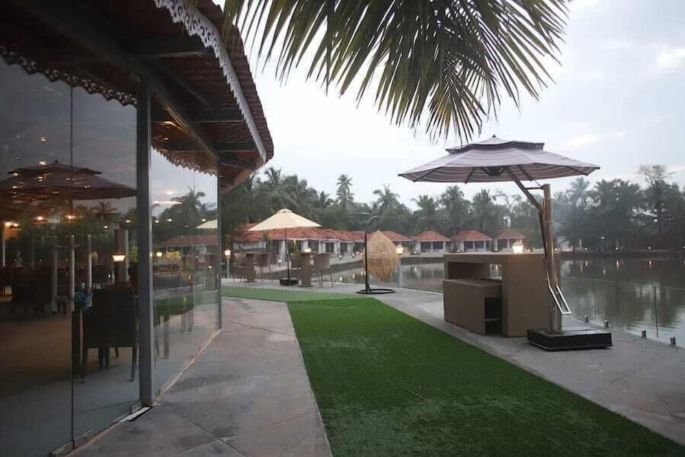 Veda5 Wellness Retreat & Spa